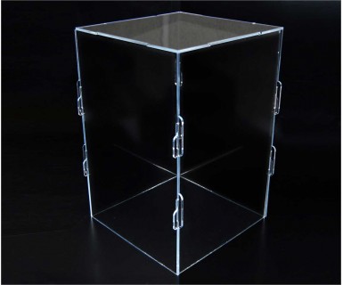 transparent plexiglass box