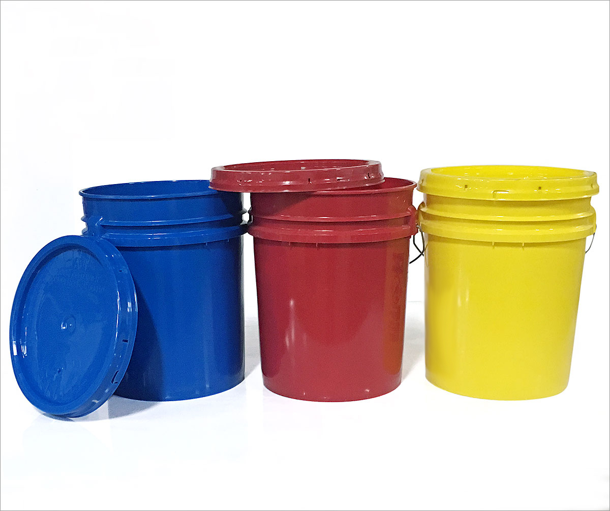Plastic Buckets and Lids