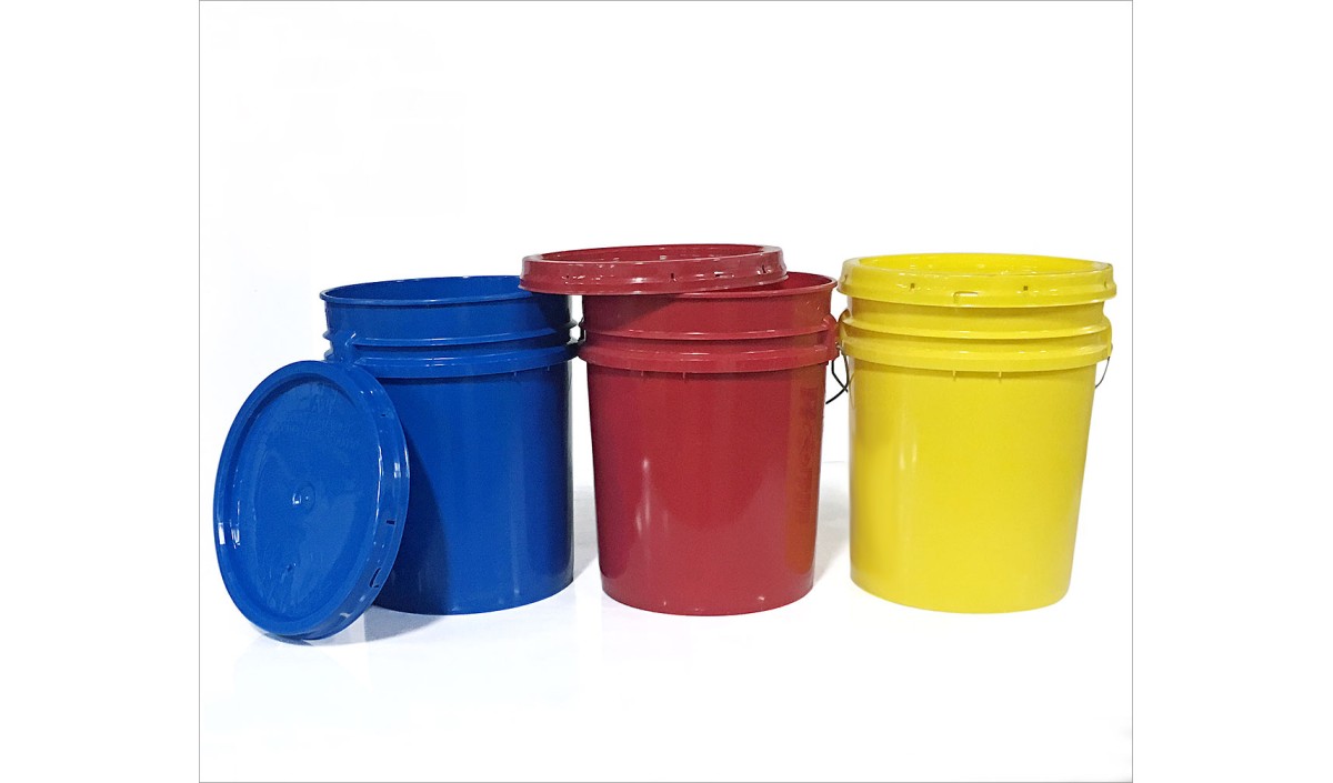 Plastic Buckets and Lids | 1 Gal Lid, White