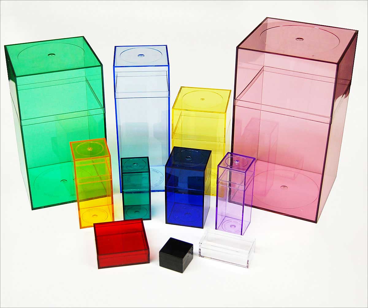 AMAC M Series Packaging | Colored Boxes