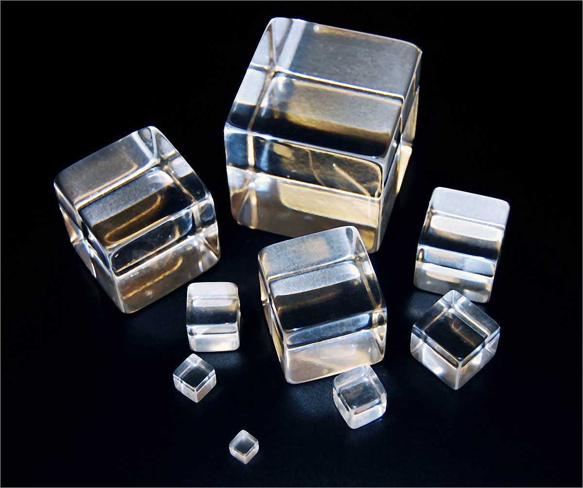 Plastic Cubes