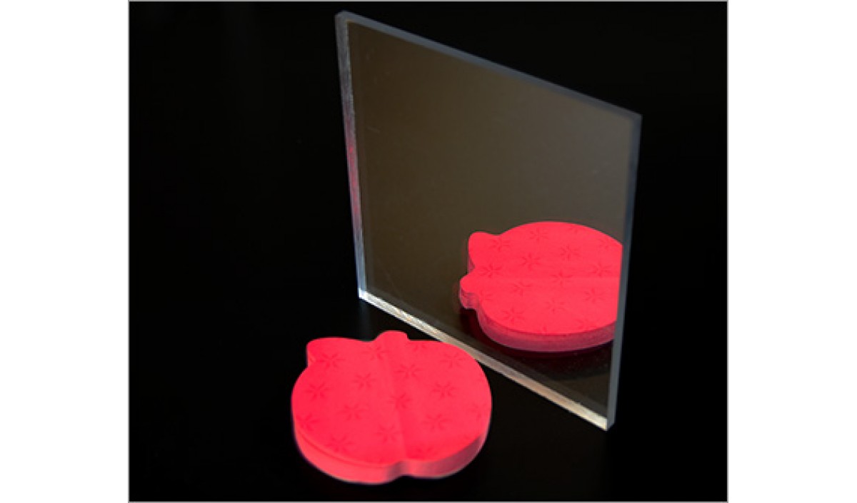 Plastic-Craft  Acrylic Mirror Sheet - Reflective & Durable